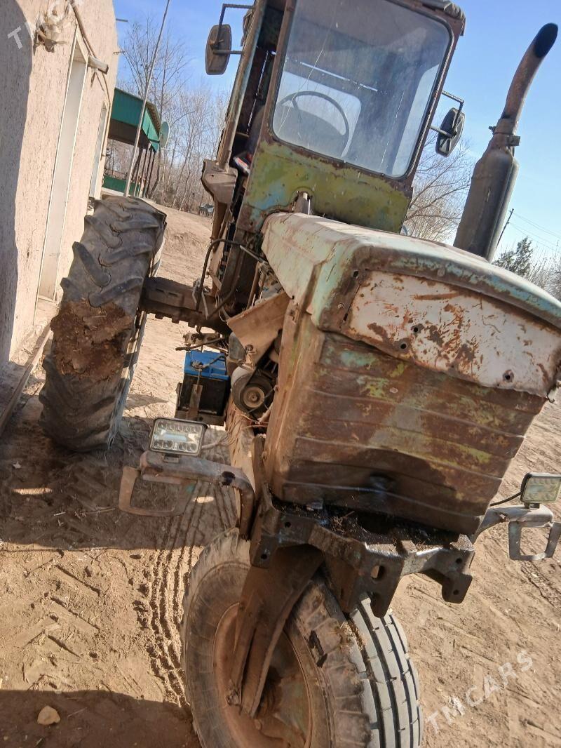 MTZ T-28 1989 - 24 000 TMT - етр. Туркменбаши - img 2