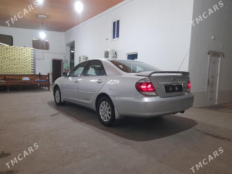 Toyota Camry 2003 - 170 000 TMT - Halaç - img 6