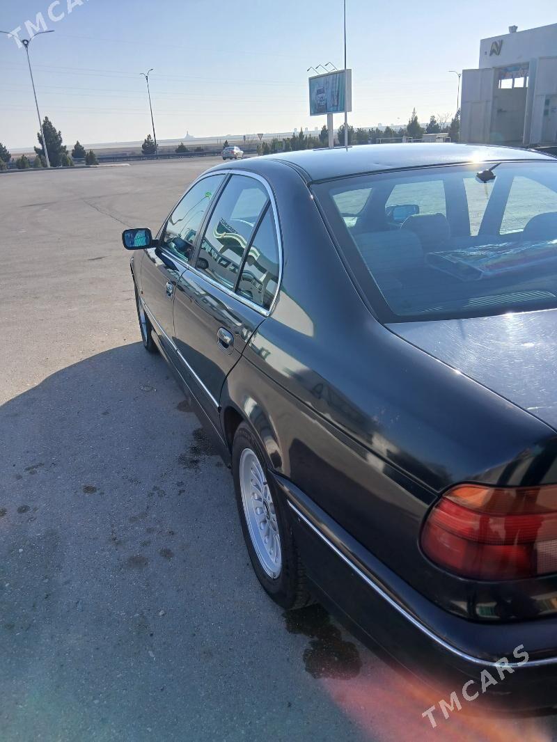 BMW E39 1999 - 76 000 TMT - Туркменбаши - img 3