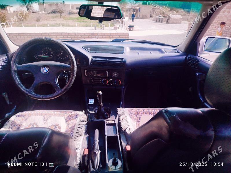 BMW 520 1991 - 33 000 TMT - Baýramaly - img 3