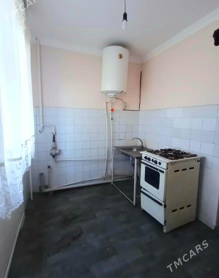 Зелёный Базар 3-х комнатная - Туркменабат - img 6