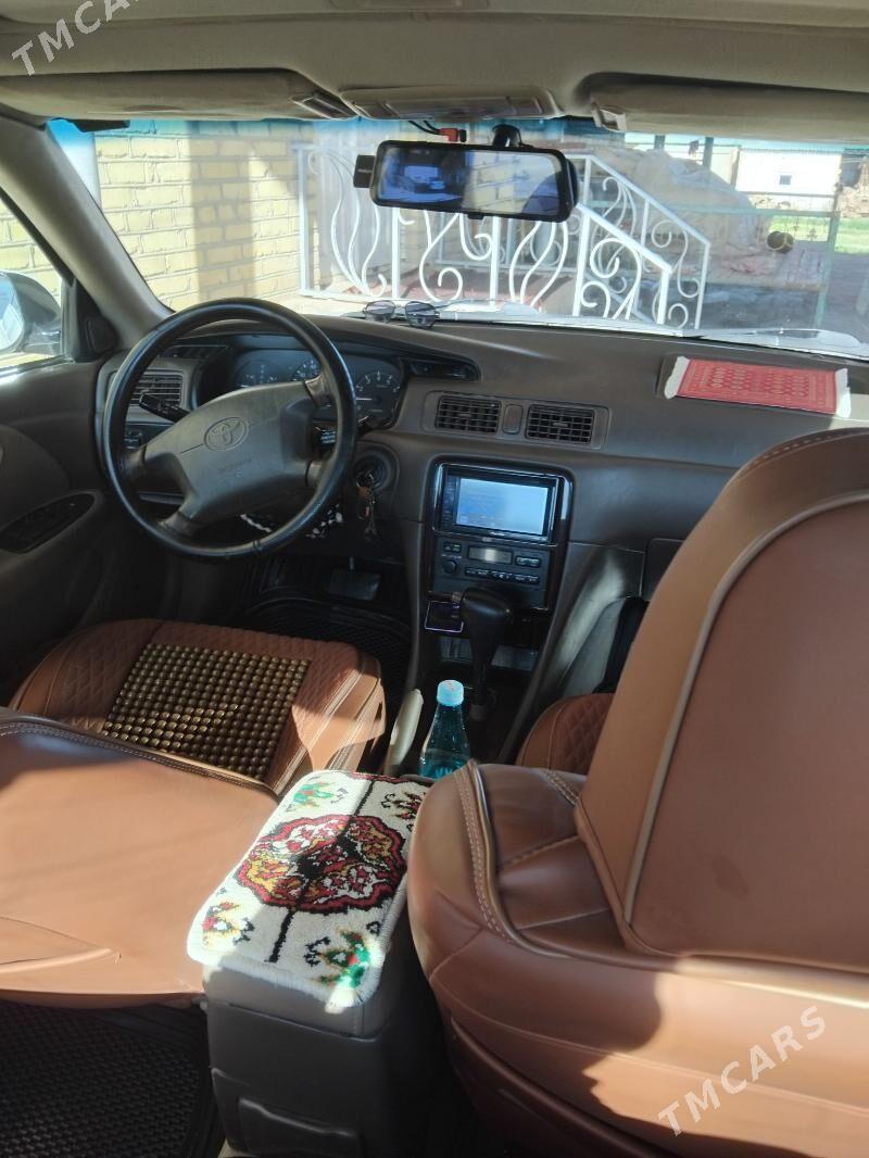 Toyota Camry 2001 - 162 000 TMT - Мургап - img 4
