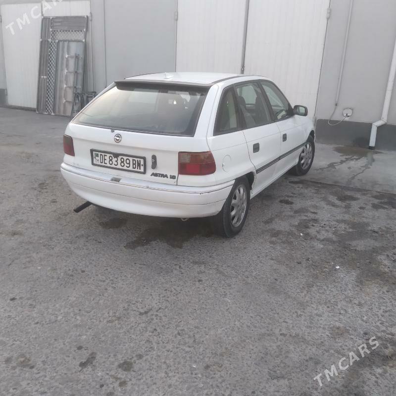 Opel Astra 1994 - 41 000 TMT - Гызыларбат - img 3
