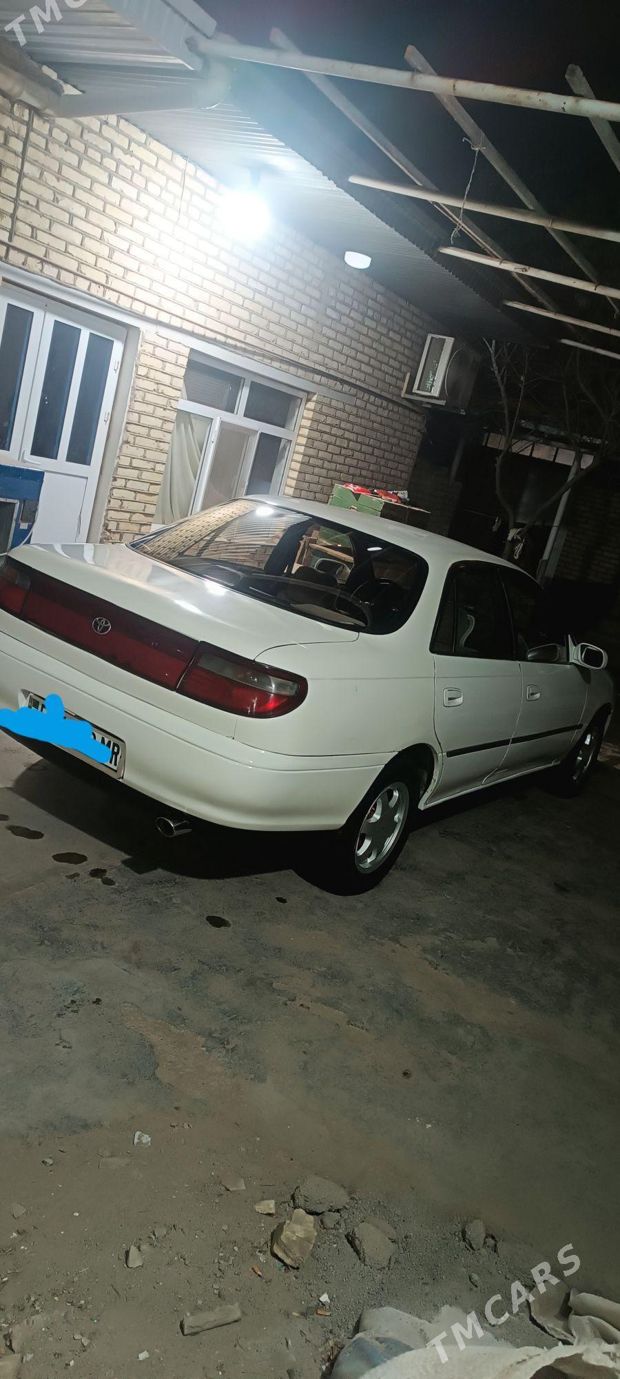 Toyota Carina 1993 - 55 000 TMT - Мары - img 2