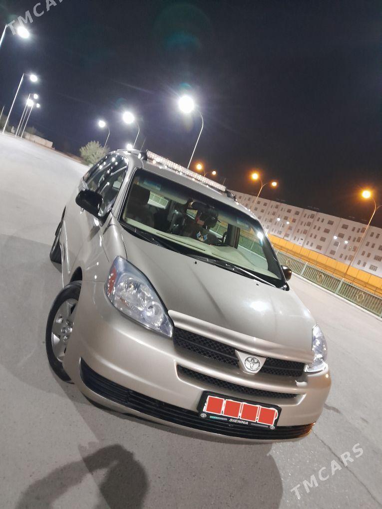 Toyota Sienna 2004 - 240 000 TMT - Дашогуз - img 5