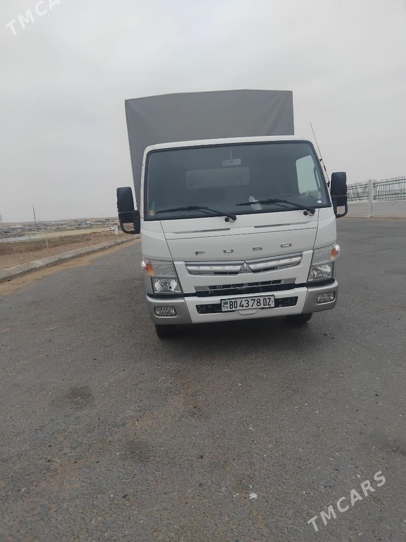 Mitsubishi Canter 2024 - 450 000 TMT - Гурбансолтан Едже - img 4
