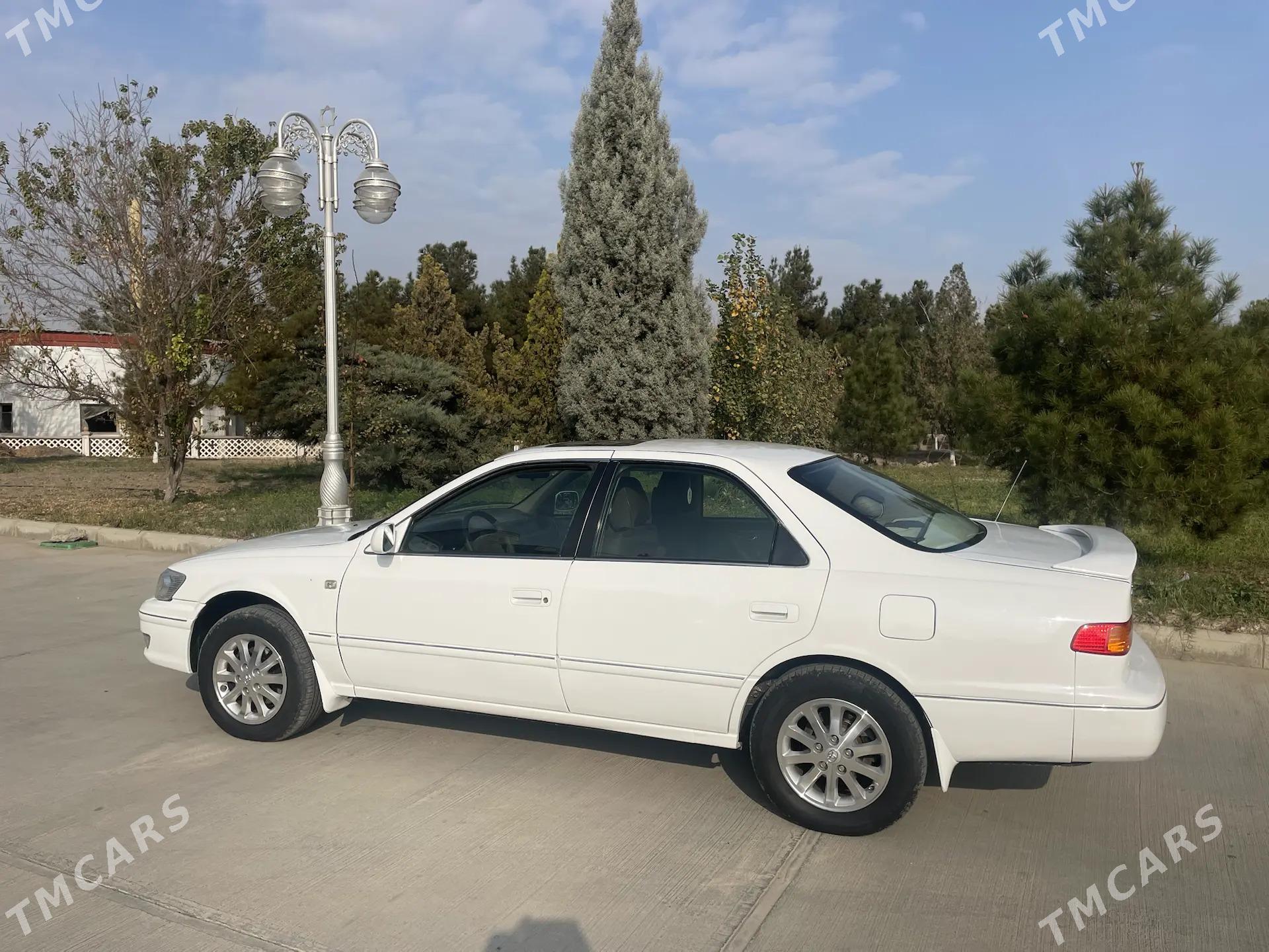 Toyota Camry 2000 - 145 000 TMT - Мары - img 2