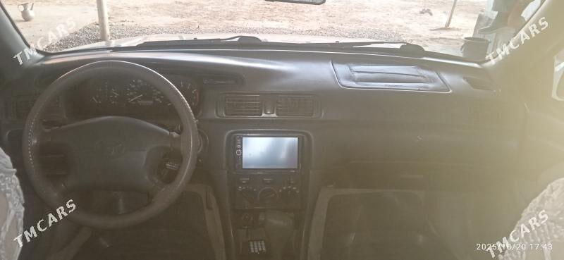 Toyota Camry 2000 - 130 000 TMT - Каракумский этрап - img 9