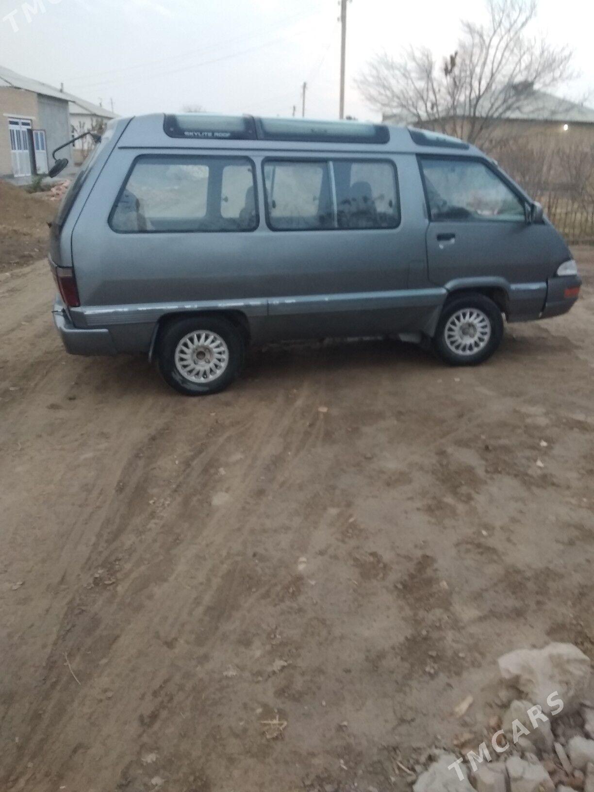 Toyota Hiace 1993 - 35 000 TMT - Туркменгала - img 2