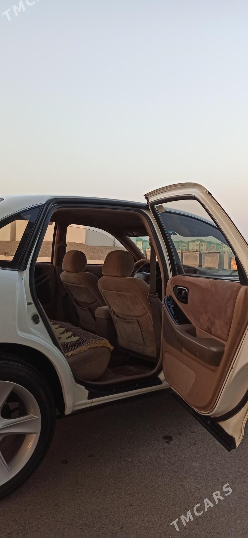 Toyota Avalon 1995 - 120 000 TMT - Мары - img 6