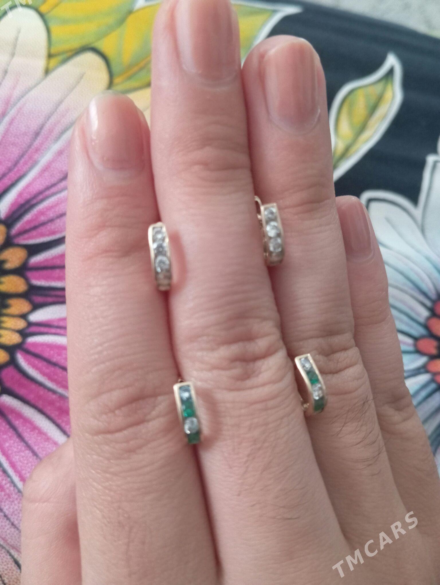 gyzyl gulak halka - Gyzylarbat - img 1