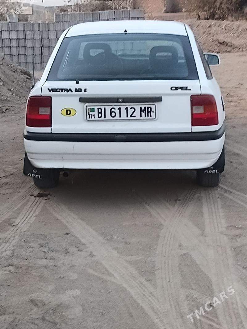 Opel Vectra 1992 - 24 000 TMT - Мургап - img 4