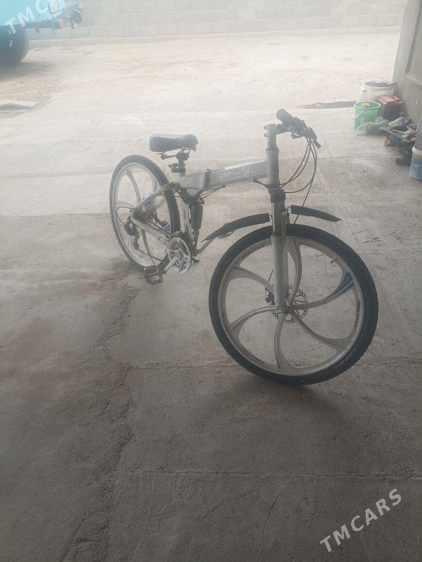 BMW Tigir - Бахарден - img 3