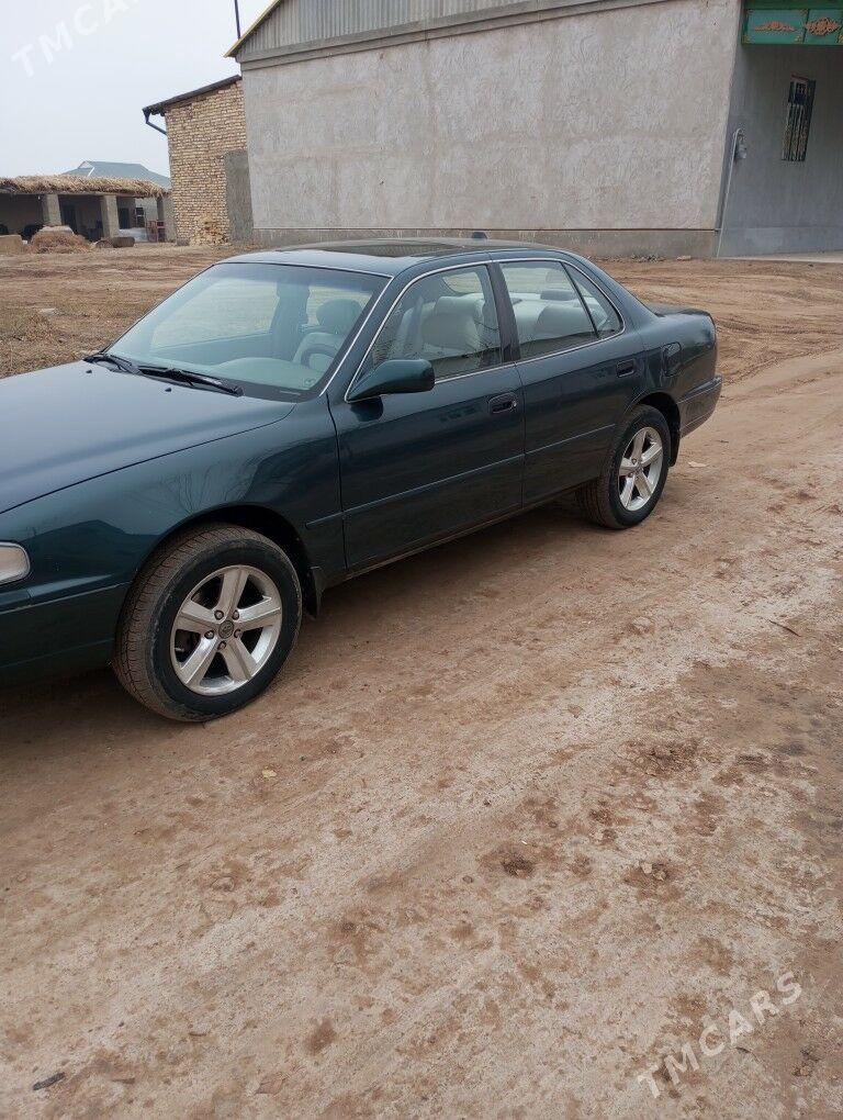Toyota Camry 1996 - 130 000 TMT - Akdepe - img 4