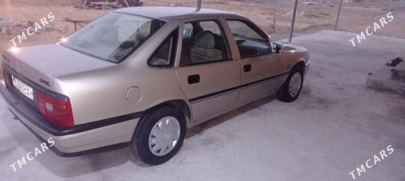 Opel Vectra 1990 - 50 000 TMT - Гёкдепе - img 2