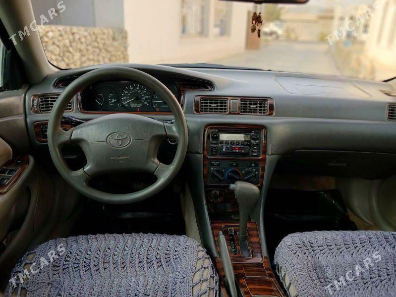 Toyota Camry 2001 - 120 000 TMT - Мары - img 5