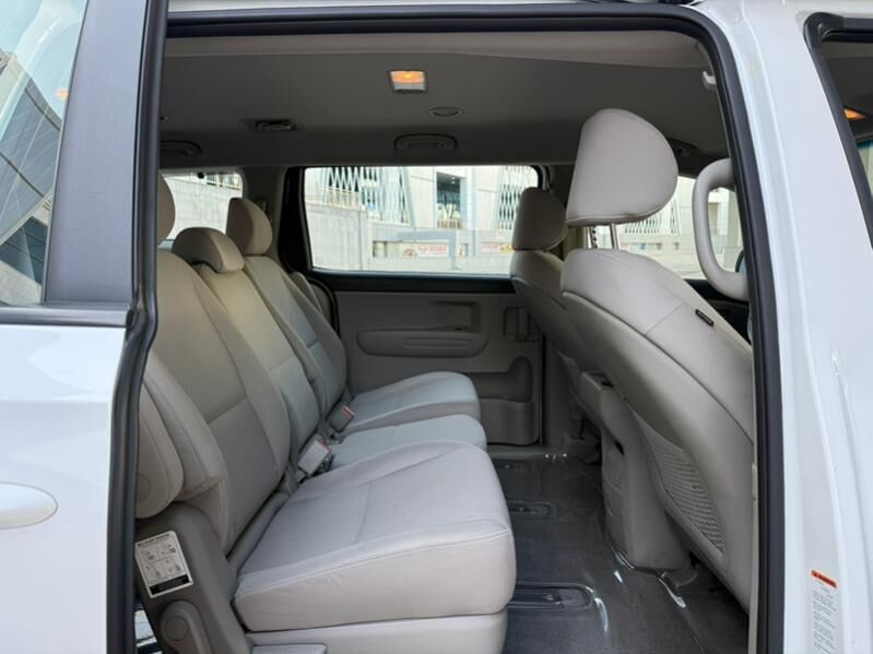 Kia Sedona 2019 - 295 000 TMT - Ашхабад - img 8