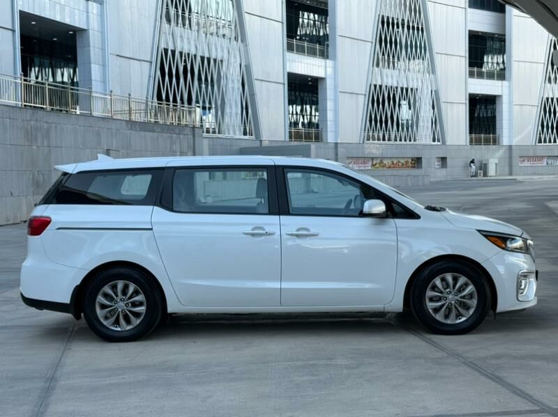 Kia Sedona 2019 - 295 000 TMT - Ашхабад - img 3