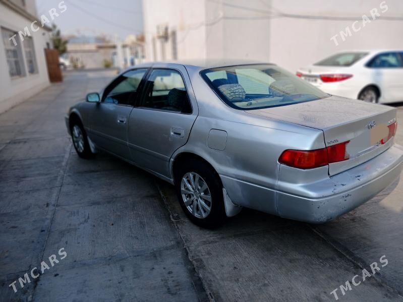 Toyota Camry 2001 - 120 000 TMT - Мары - img 4