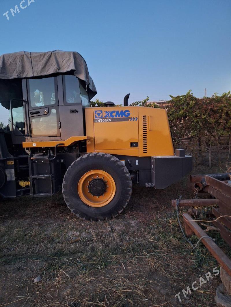 XCMG LW300F 2025 - 660 000 TMT - Köýtendag - img 3