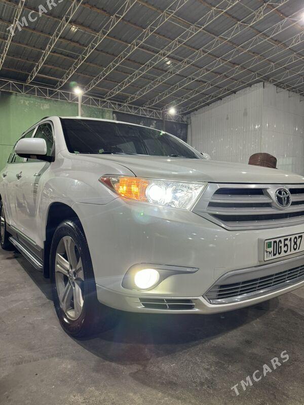 Toyota Highlander 2012 - 325 000 TMT - Байрамали - img 2