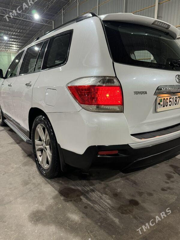 Toyota Highlander 2012 - 325 000 TMT - Байрамали - img 5