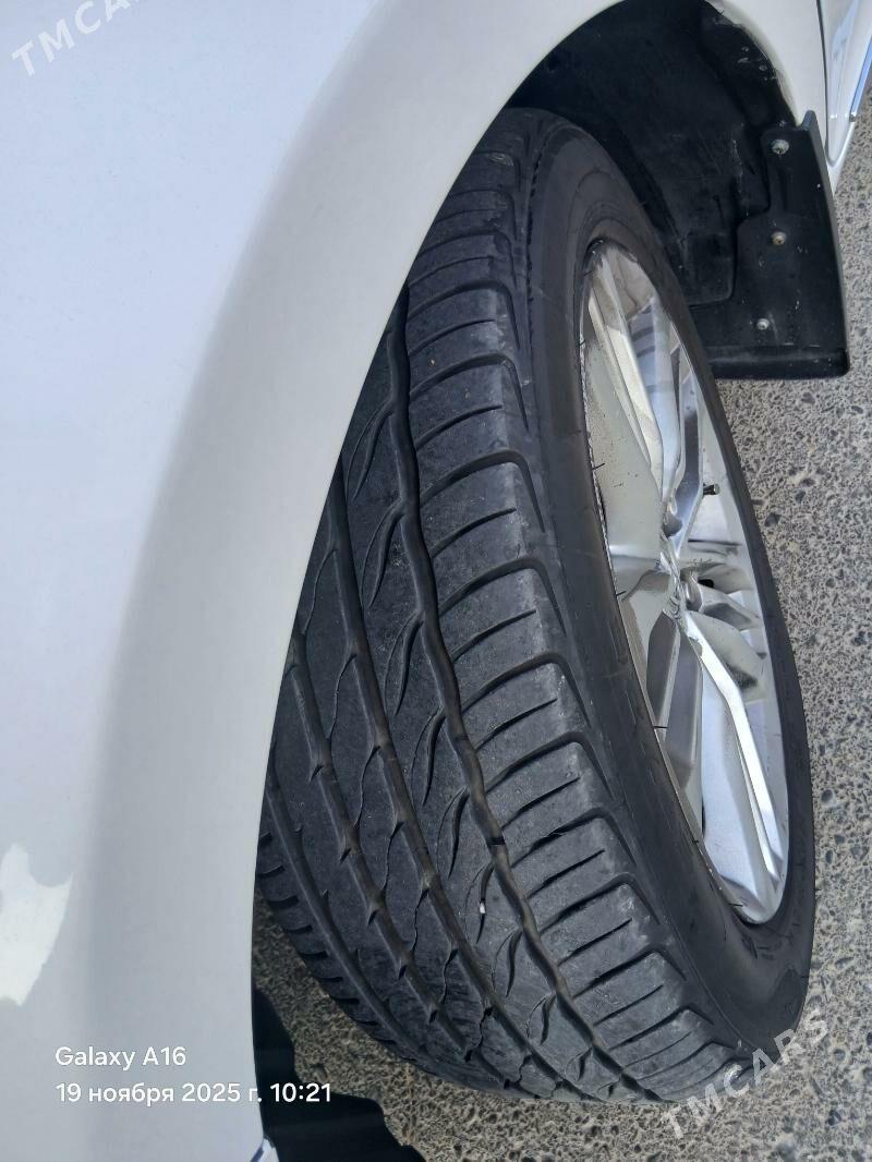 Toyota Camry 2017 - 250 000 TMT - Мир 1 - img 3