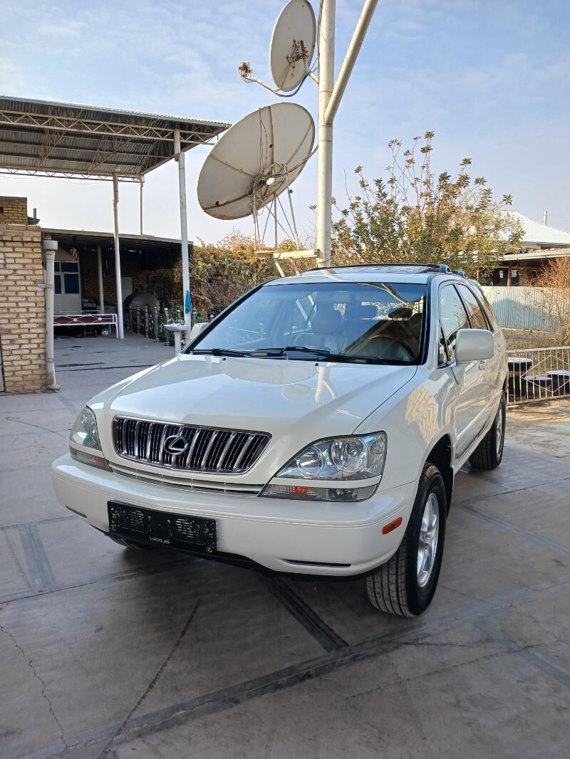 Lexus RX 300 2001 - 212 000 TMT - Мары - img 1