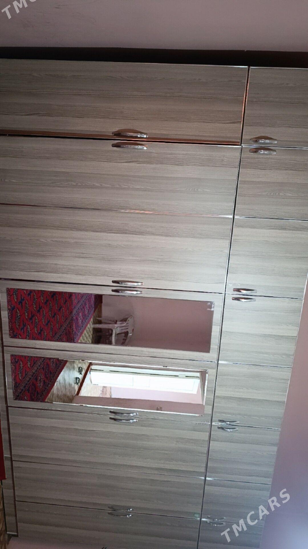 garnitur - Garadamak - img 2