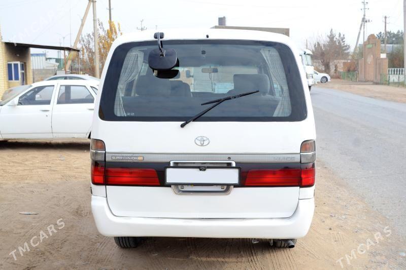 Toyota Hiace 1990 - 75 000 TMT - Мары - img 2
