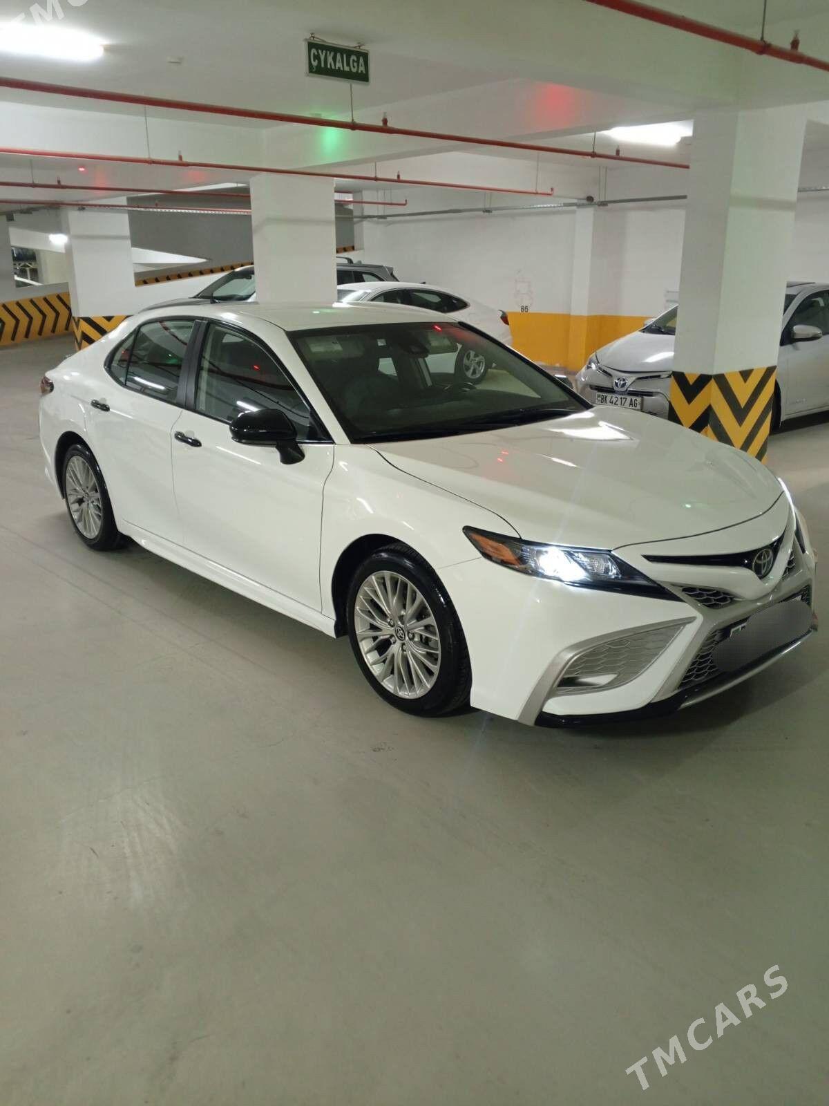 Toyota Camry 2021 - 330 000 TMT - Parahat 8 - img 4