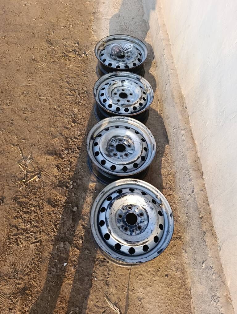 gara disga 15 1 200 TMT - Гурбансолтан Едже - img 3