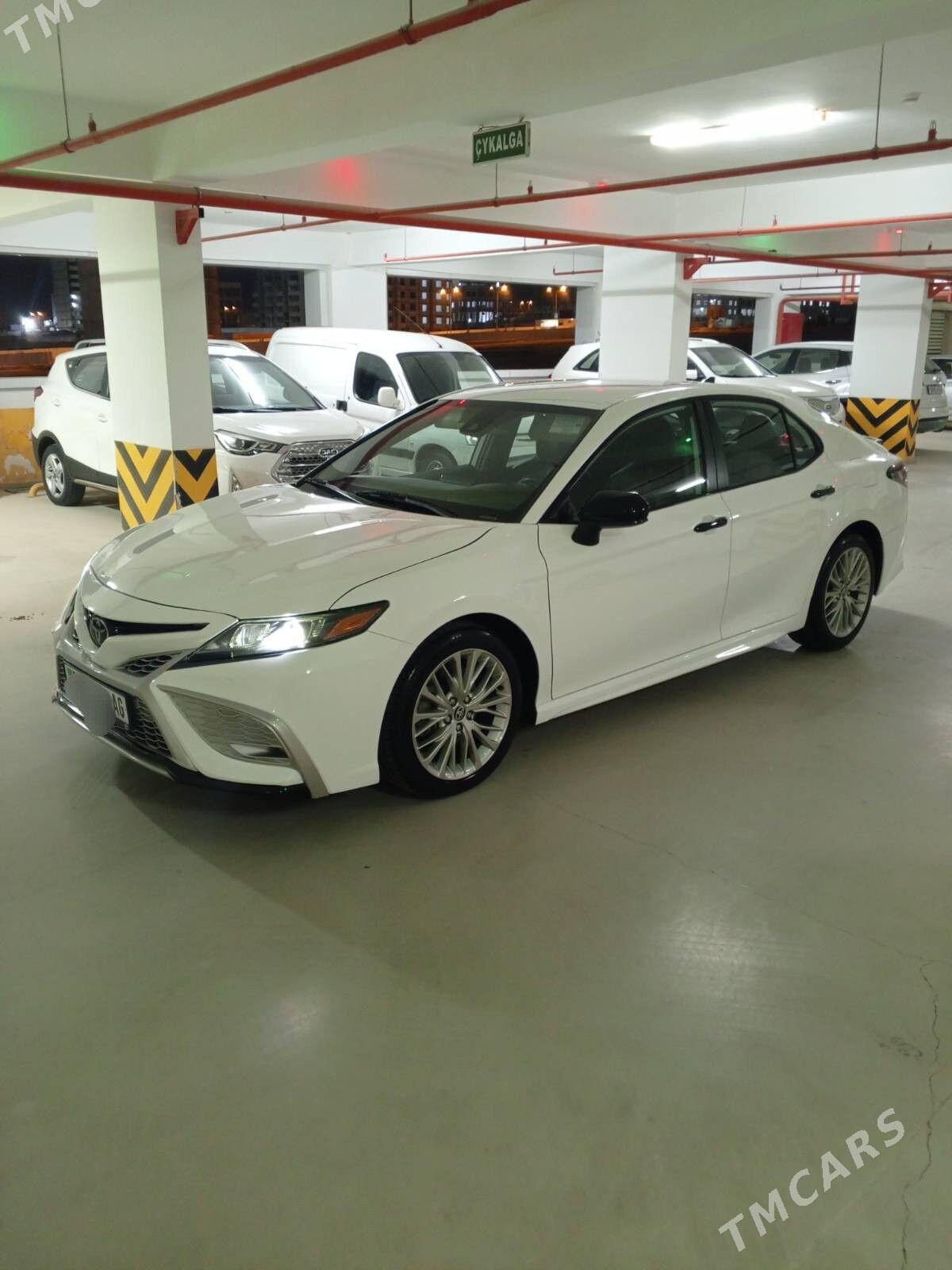 Toyota Camry 2021 - 330 000 TMT - Parahat 8 - img 2