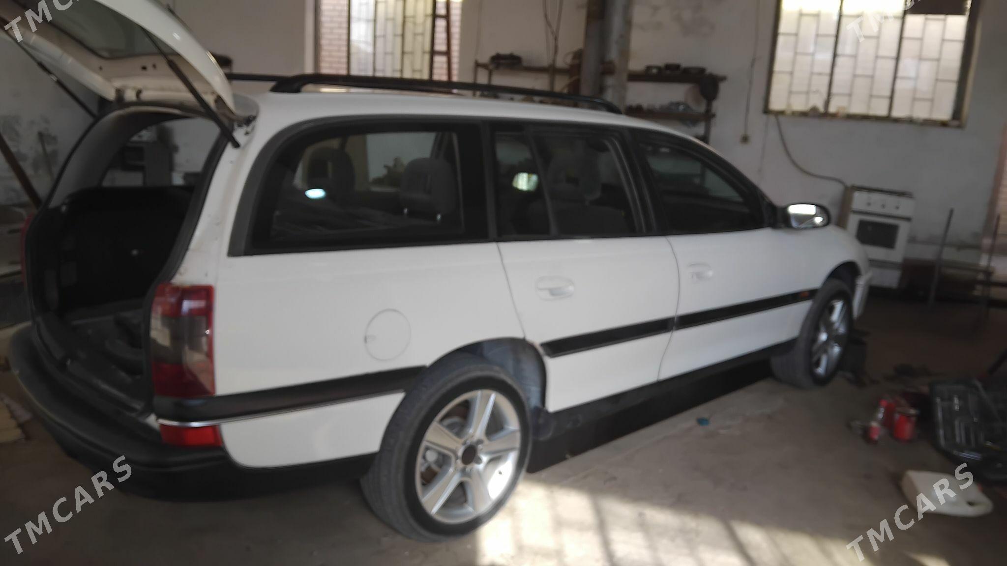 Opel Omega 1995 - 30 000 TMT - Мары - img 4