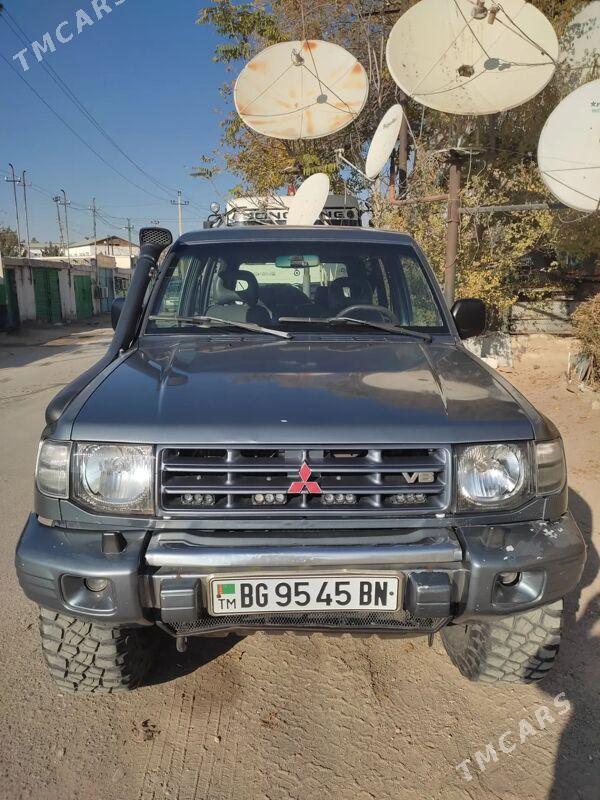 Mitsubishi Montero 1998 - 150 000 TMT - Балканабат - img 3