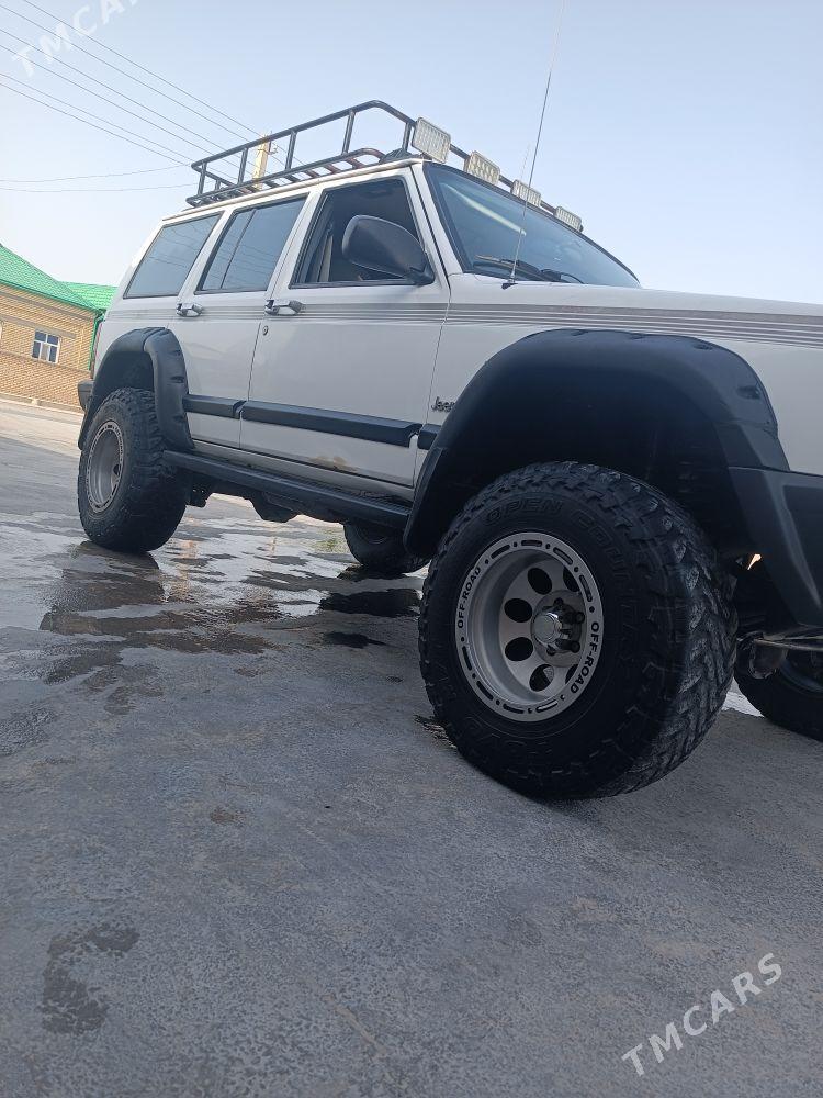 Jeep Cherokee 1998 - 99 000 TMT - Kaka - img 4