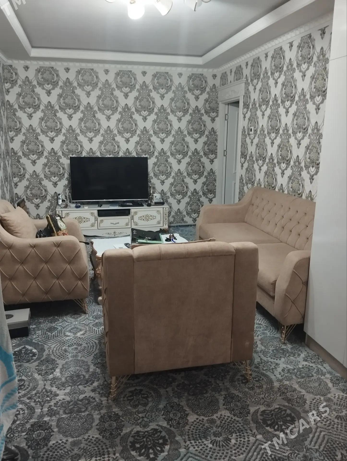 9мкр евро 1ком 2эт 9mkr 1kom - 9 mkr - img 1