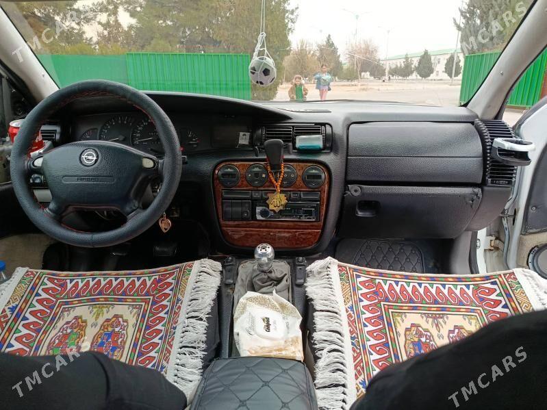 Opel Omega 1996 - 30 000 TMT - Ак-Бугдайский этрап - img 4