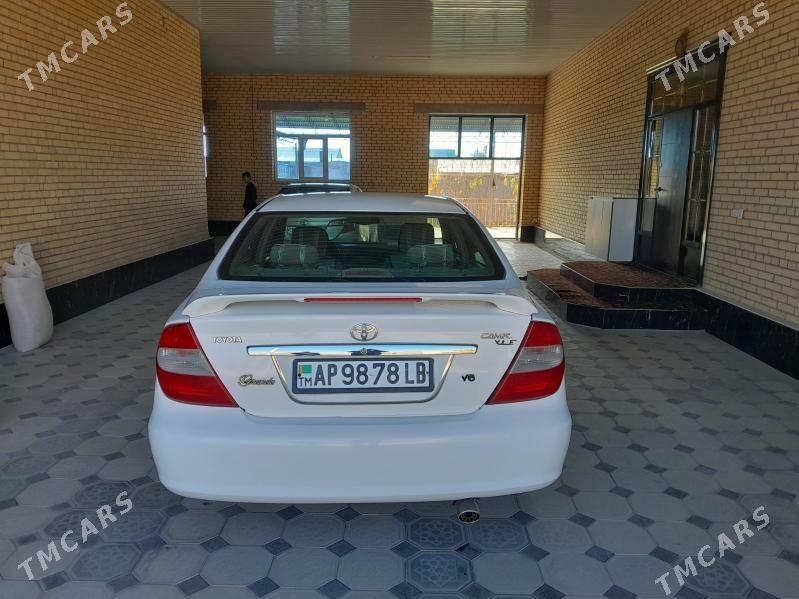 Toyota Camry 2002 - 155 000 TMT - Halaç - img 4