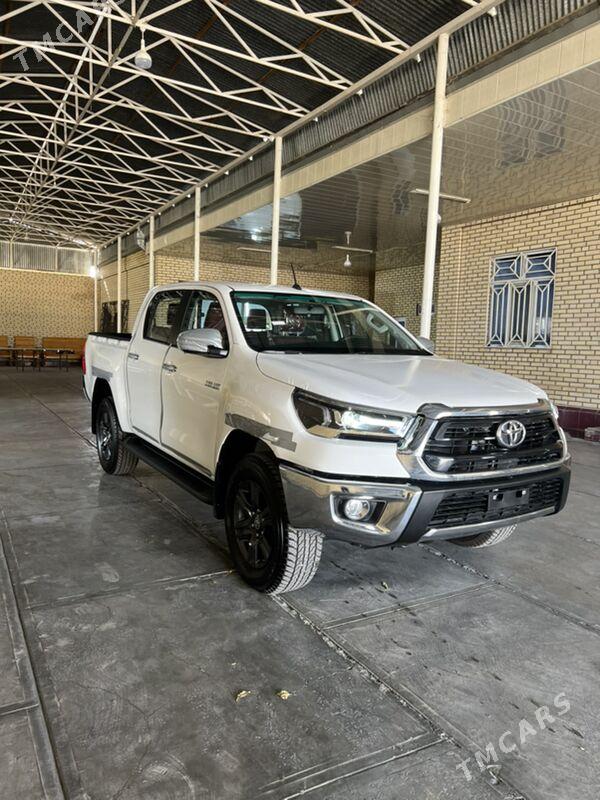 Toyota Hilux 2025 - 700 000 TMT - Mary - img 2