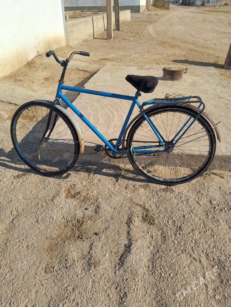 600 lik - Джебел - img 1