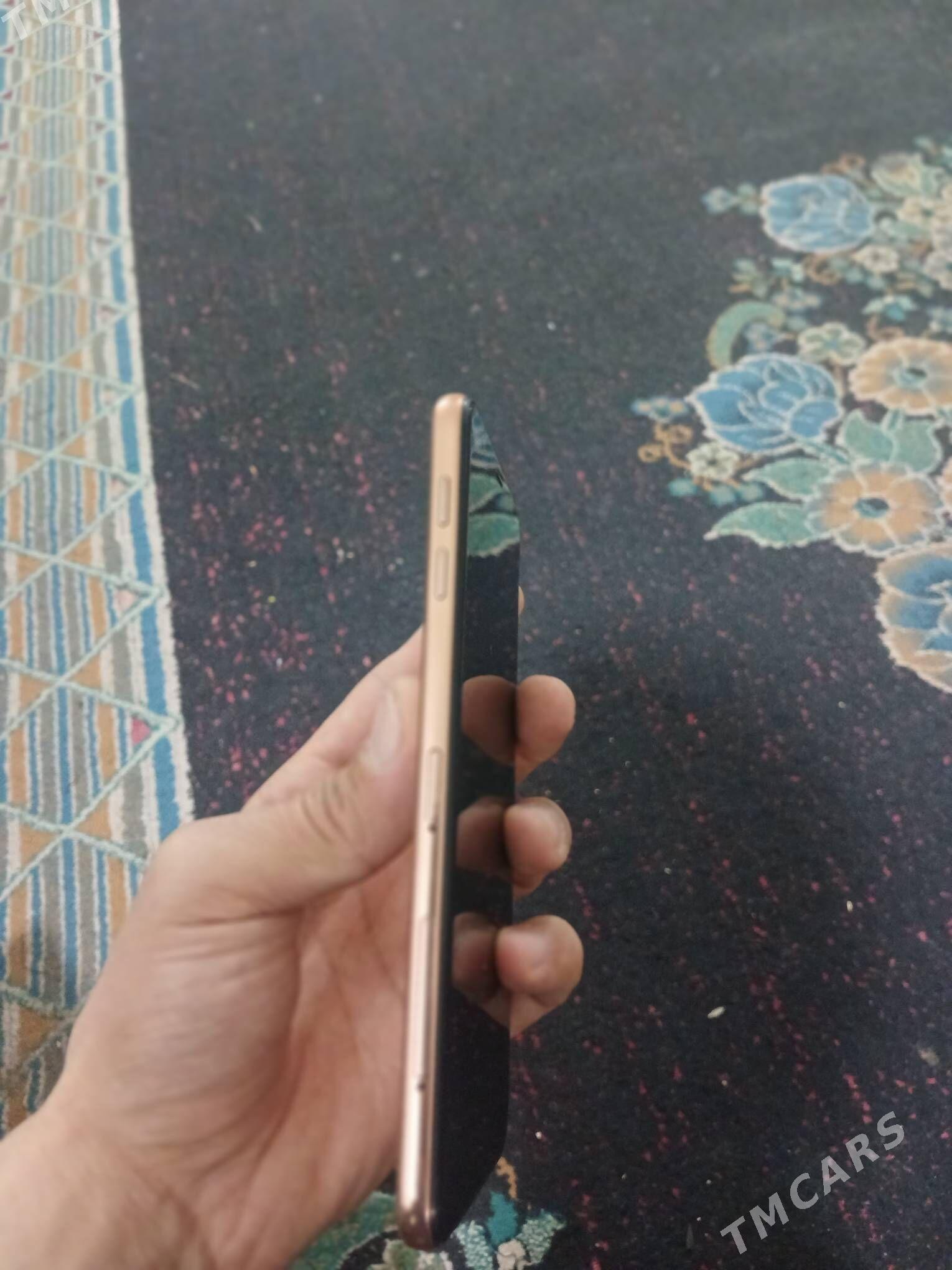 Samsung j4+ 3/32 - Mary - img 5