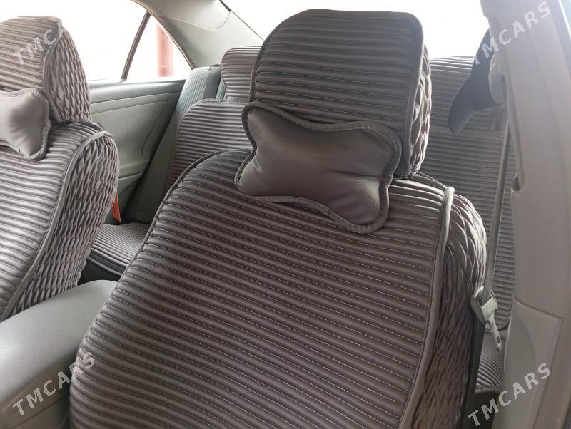 Toyota Camry 2010 - 160 000 TMT - Керки - img 8