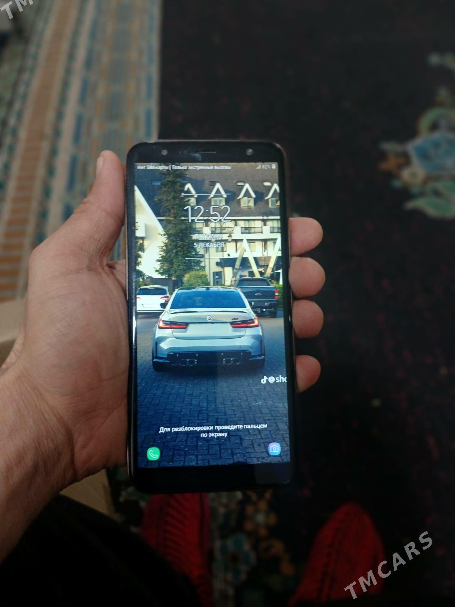 Samsung j4+ 3/32 - Mary - img 1