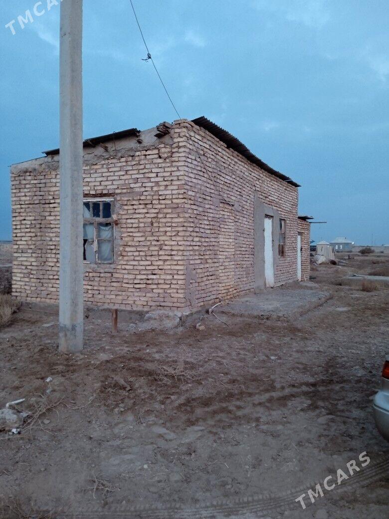 satlyk jaý - Теджен - img 3