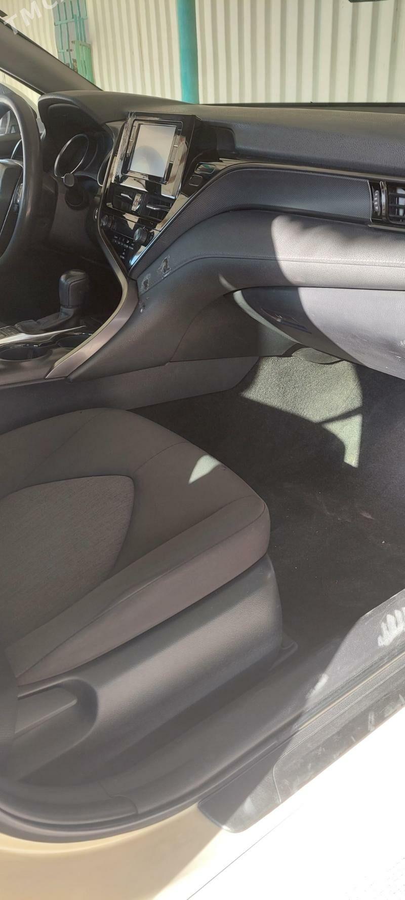 Toyota Camry 2021 - 215 000 TMT - Aşgabat - img 4