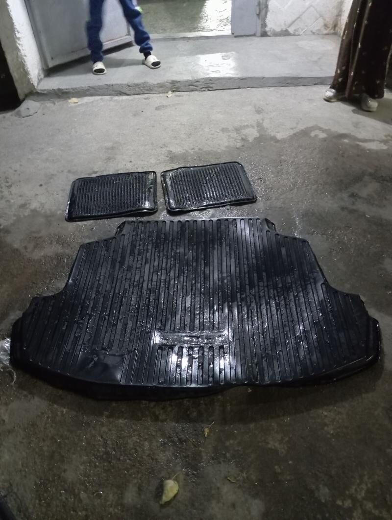 CAROLLA KOWRIK 2014 2016 1 300 TMT - Ашхабад - img 3