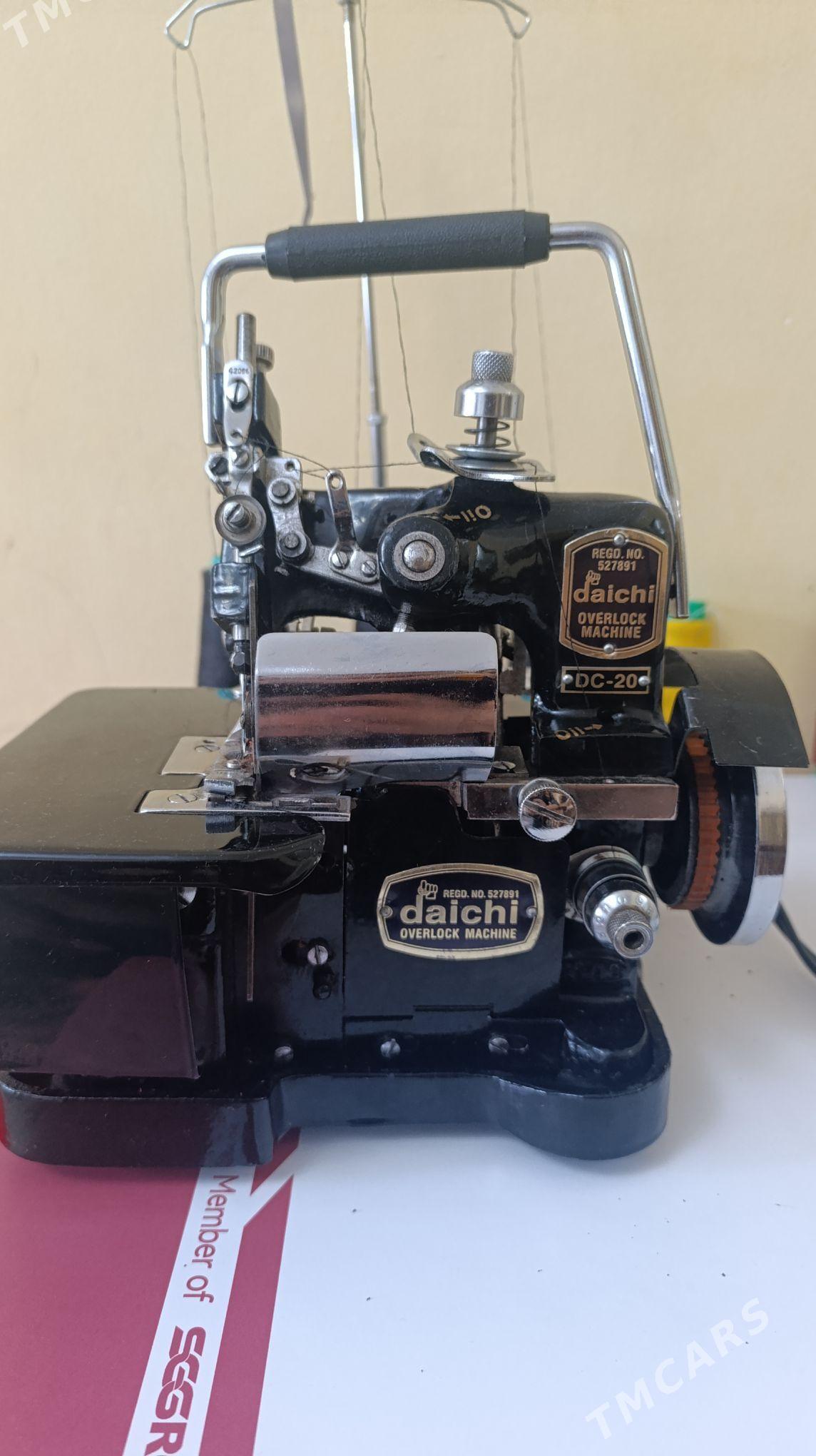 Gara owerlok аверлок - Мир 2 - img 2