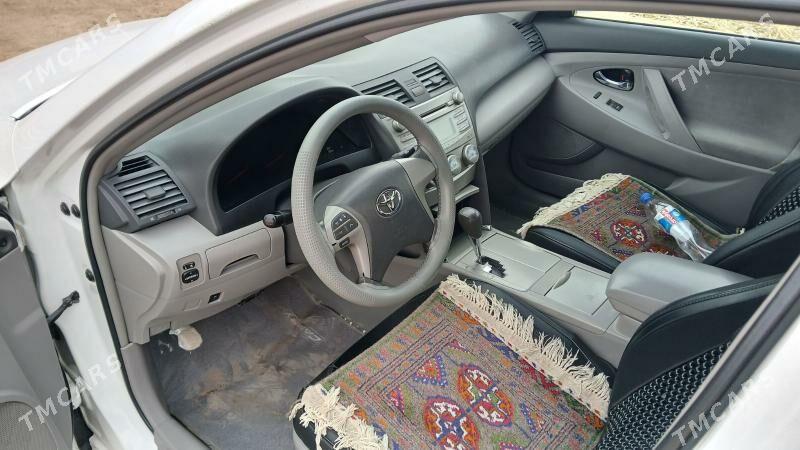 Toyota Camry 2011 - 240 000 TMT - Кёнеургенч - img 7
