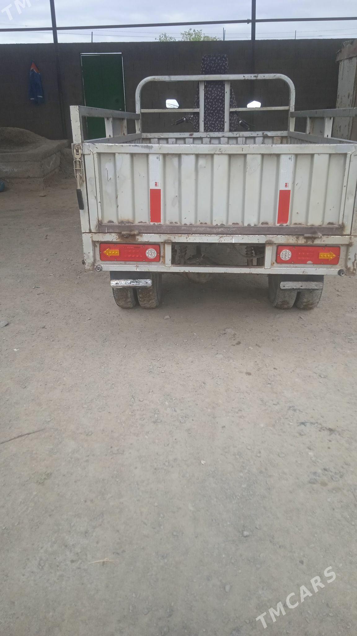 Fekon FK200-14G 2016 - 23 000 TMT - Бахарден - img 2